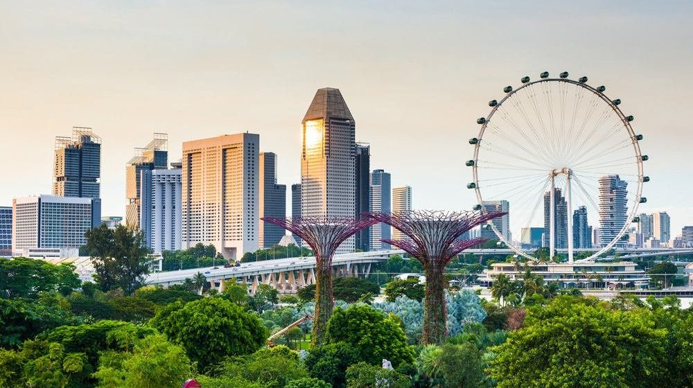 City-view-of-Singapore-from-OCBC-Skyway-Singapore-_561308047