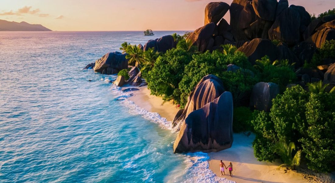 pb9wl4ipdkclubgm7k0mnqgol3cf_shutterstock_22453758-min